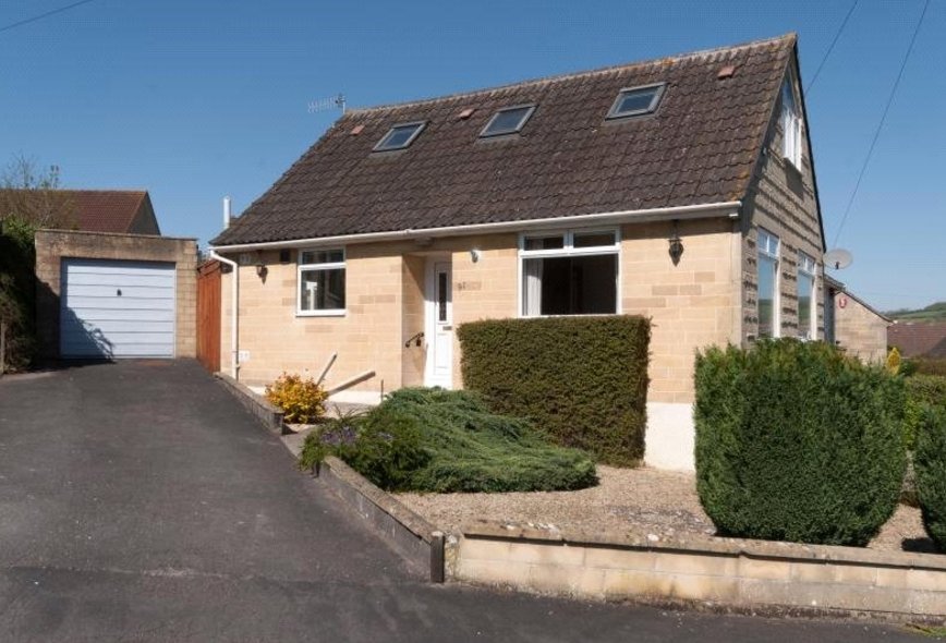 3 Bedroom Property For Sale in Close, Bathampton, Bath, BA2