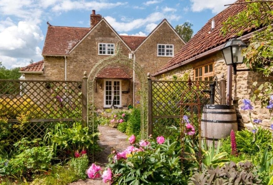 4 Bedroom Property For Sale in Spring Gardens, Orchardleigh, Frome